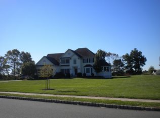 50 Milestone Dr, Ringoes, NJ 08551