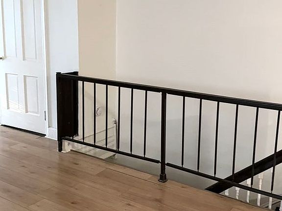 4th image of 134 W Mount Pleasant Ave Floor 3