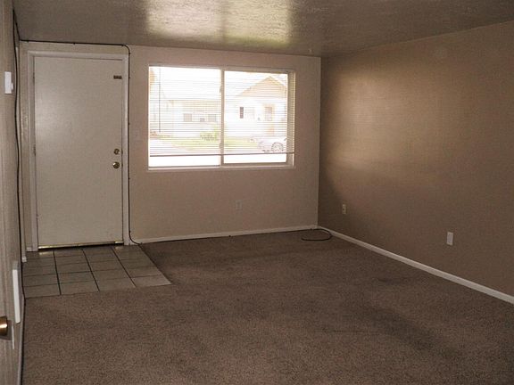 5th image of 346 W Lovejoy St APT 6
