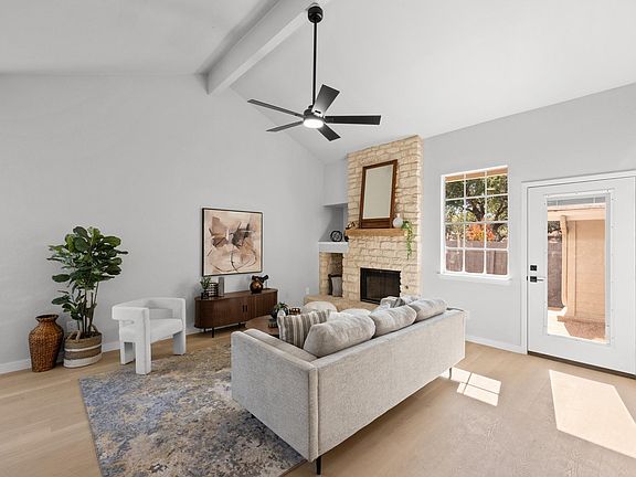 3rd image of 6501 Brush Country Rd APT 120