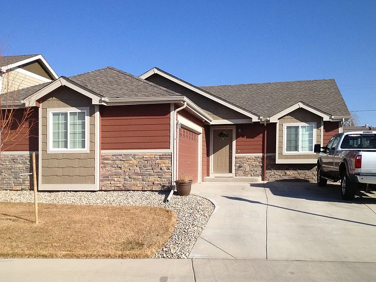 2288 Sopris Cir — Photo 1