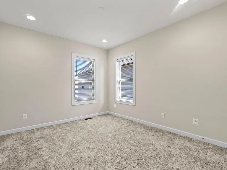 20617 Exchange St — Photo 20