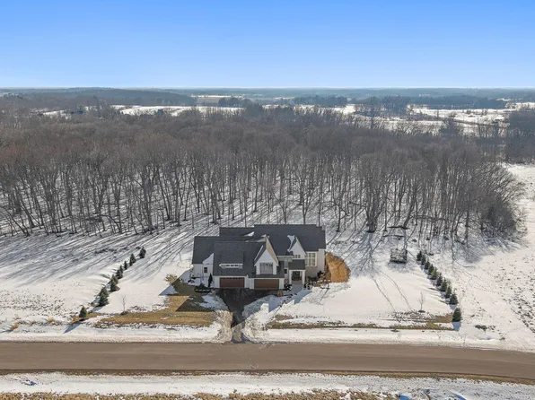 6201 Gustavus Dr, Maple Plain, MN 55359