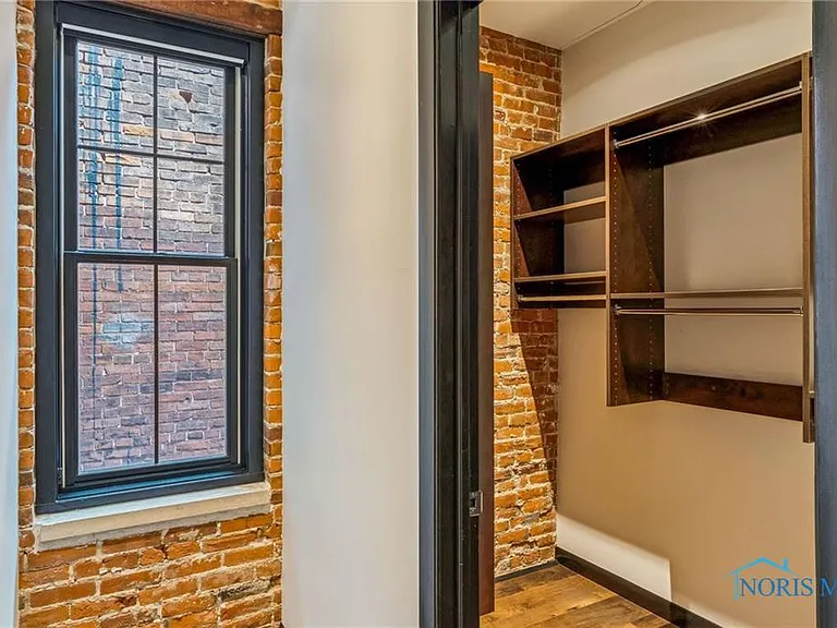 235 S Main St #1/2 — Photo 31