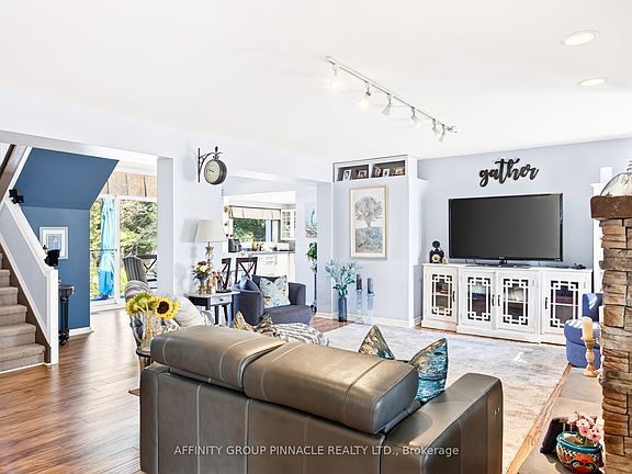 5th image of 26980 Cedarhurst Beach Rd