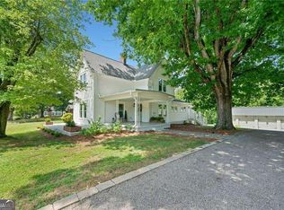 887 Old Canton Rd, Ball Ground, GA 30107