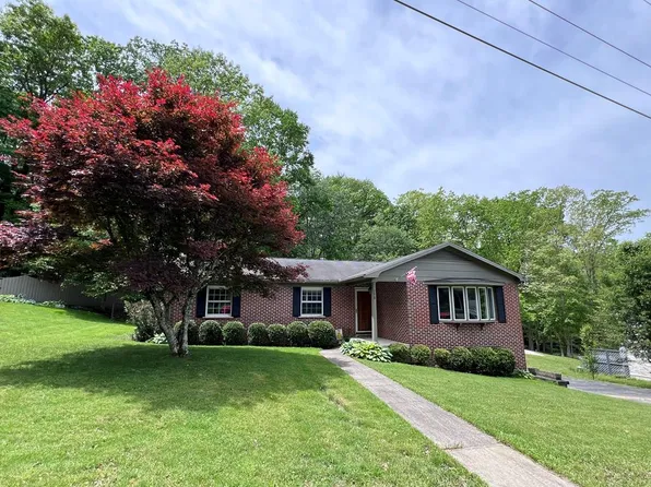 298 Circle St, Beckley, WV 25801