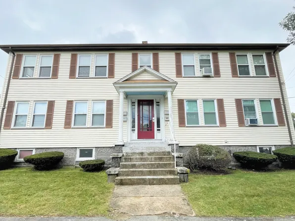 98 Cliff St Unit 4, Quincy, MA 02169