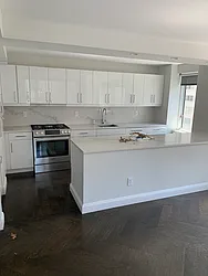 Rented by 165 E 66 Street Residential Owner LLC