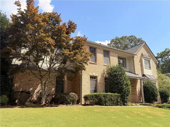 11295 Vedrines Dr, Johns Creek, GA 30022