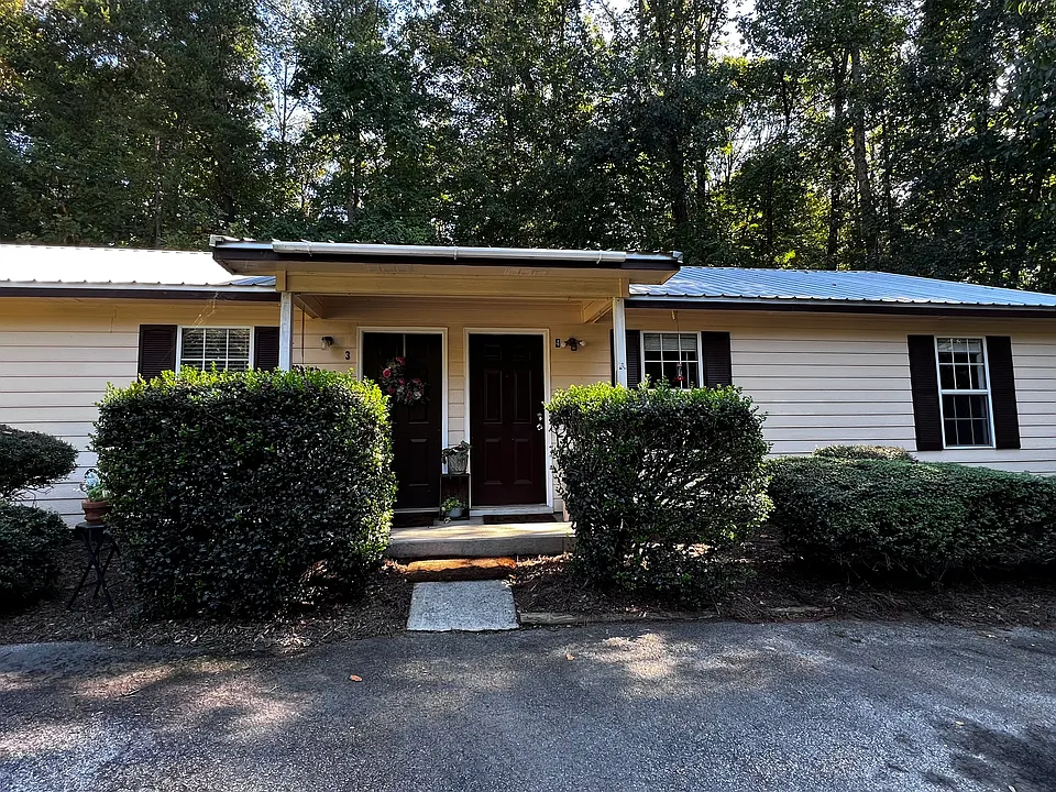 107 Timberlane St #4