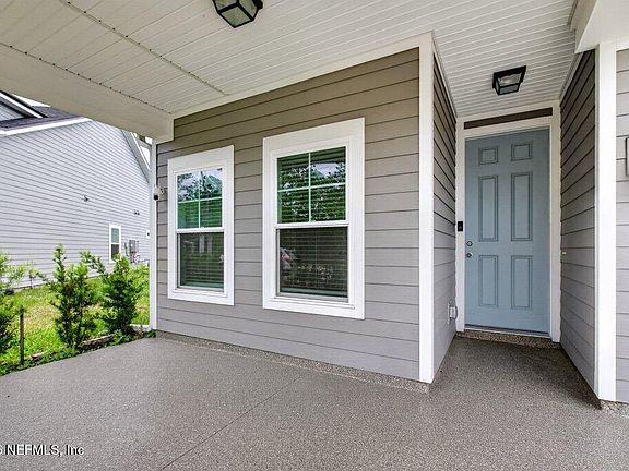 4th image of 21 YARDLEY Court