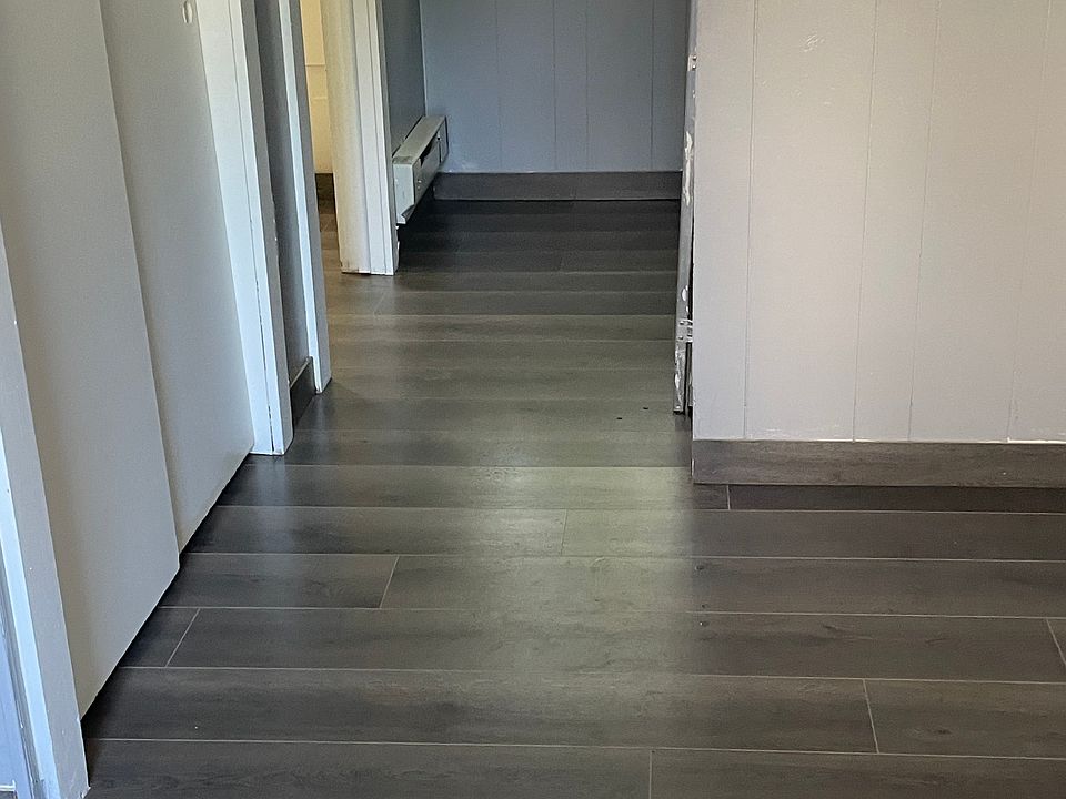 1st image of 227 Stowe St #1/2