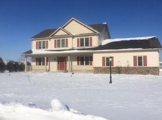 6628 Heritage Ave, Racine, WI 53406