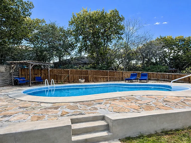 6135 Donely Pl — Photo 39