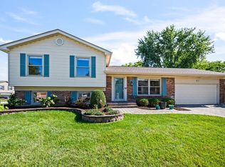 1101 Pheasant Ridge Dr, Lake Zurich, IL 60047