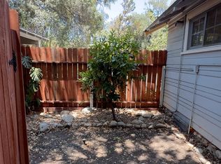 1273 N College Ave, Claremont, CA 91711