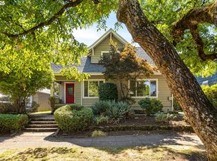 2122 N Webster St, Portland, OR 97217