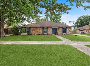 10220 Azrok Ave, Baton Rouge, LA 70809