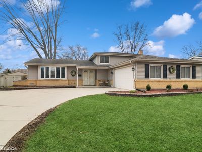 753 E Mill Valley Rd, Palatine, IL, 60074