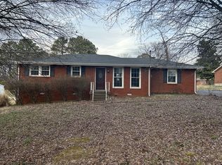 2302 Oakhurst Dr, Springfield, TN 37172