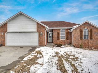 3809 W Cardinal St, Springfield, MO 65810