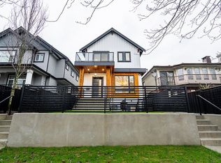 2753 Nanaimo St #1, Vancouver, BC V5N 5E9