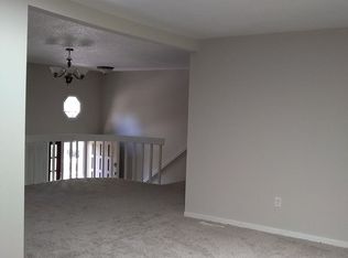 2615 Johnson Dr, Columbia, MO 65203