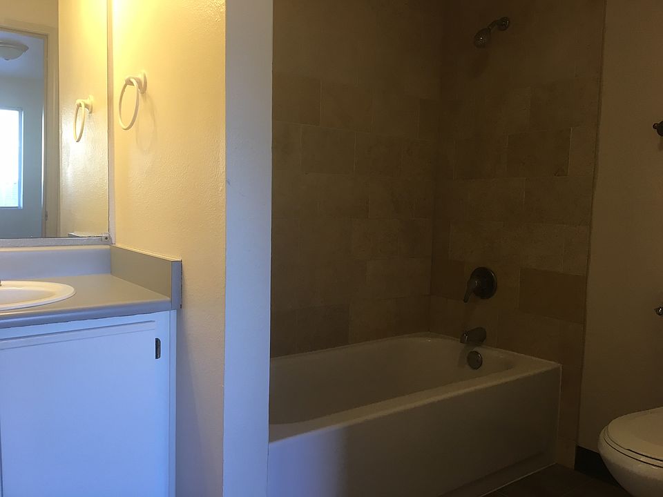 1st image of 40 Dion Ct APT 1