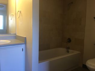40 Dion Ct APT 1, Ashland, OR 97539