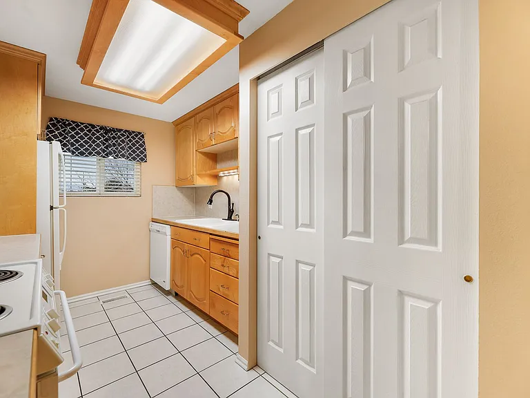 4347 S 1230 W #7D — Photo 6