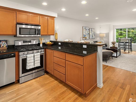 4th image of 12309 10th Pl NE APT D