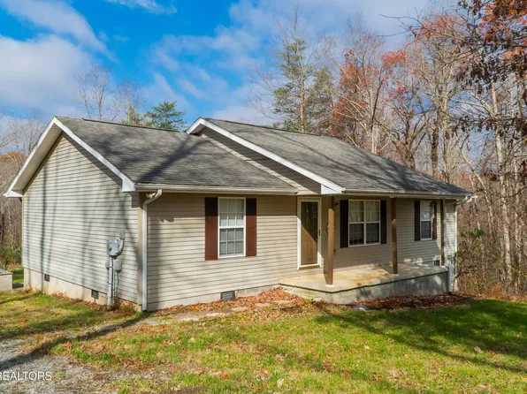 253 W Meadow Creek Rd, Monterey, TN 38574