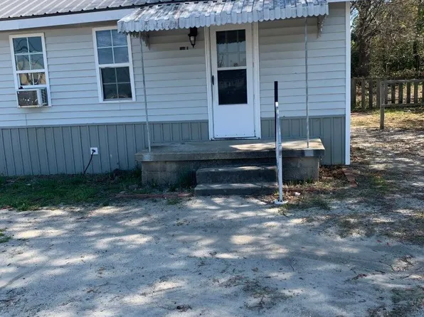 100 Spring Ave Unit A, Spring Lake, NC 28390