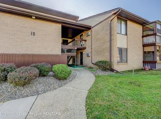 15 Pine Cluster Cir UNIT E, Manalapan, NJ 07726