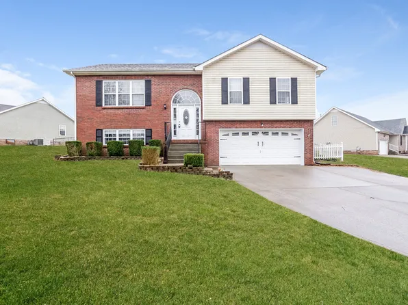 829 Buckhorn Dr, Clarksville, TN 37043