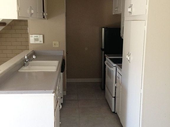 2nd image of 9005 Casals St APT 2