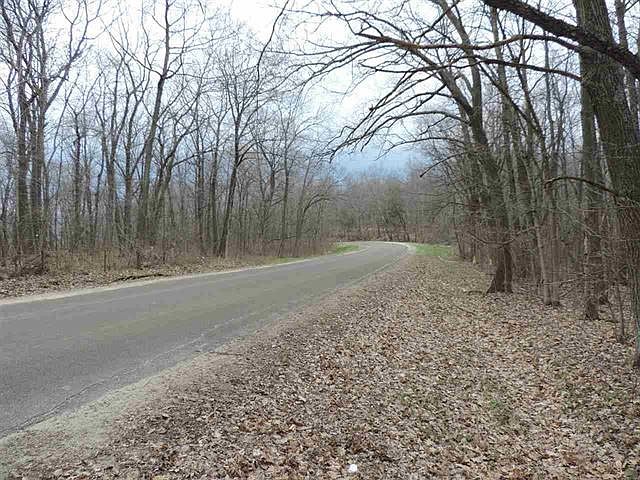 2nd image of 5539 Beich Rd