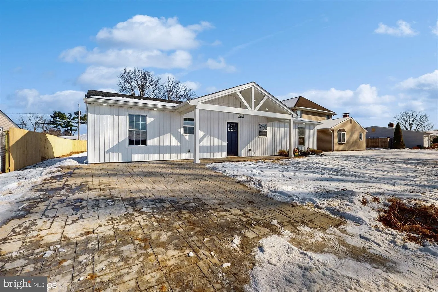 34 Tapered Oak Ln photo 1