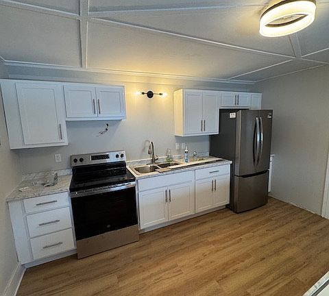 2nd image of 76 W Main St #2