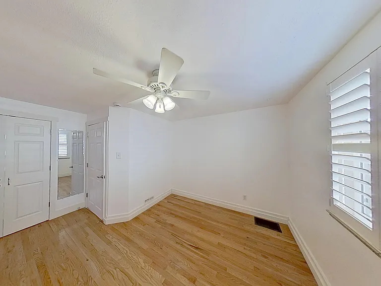 245 S Pennsylvania St #5 — Photo 6