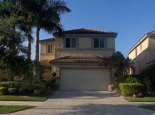 416 Conservation Dr, Weston, FL 33327