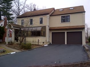 40 Center Ave, Cedar Grove, NJ 07009