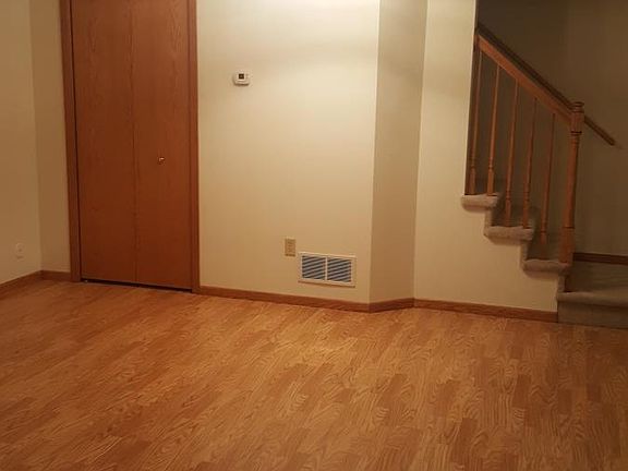 2nd image of 3942 Meadow Brook Ct