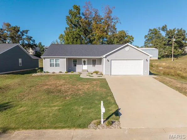 905 Blackberry Ln, Perryville, MO 63775