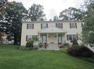 15-17 Skyline Dr, Lincoln Park, NJ