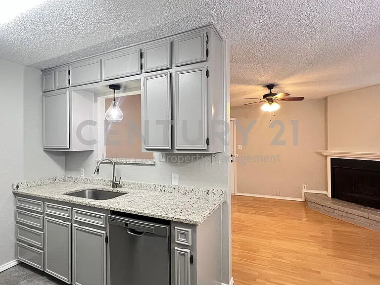 104 Woodie Way #C — Photo 7