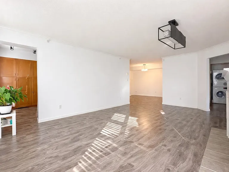 2161 W 12th Ave #312 — Photo 3