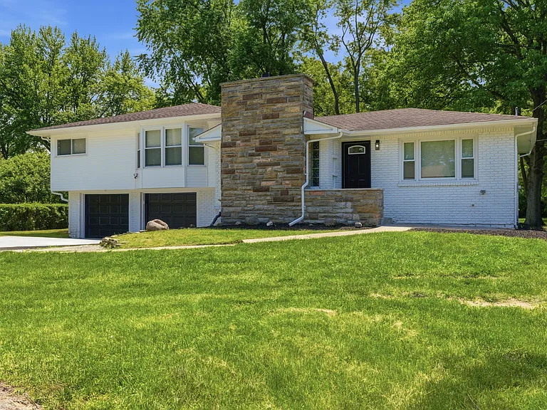 10173 Joliet St — Photo 1