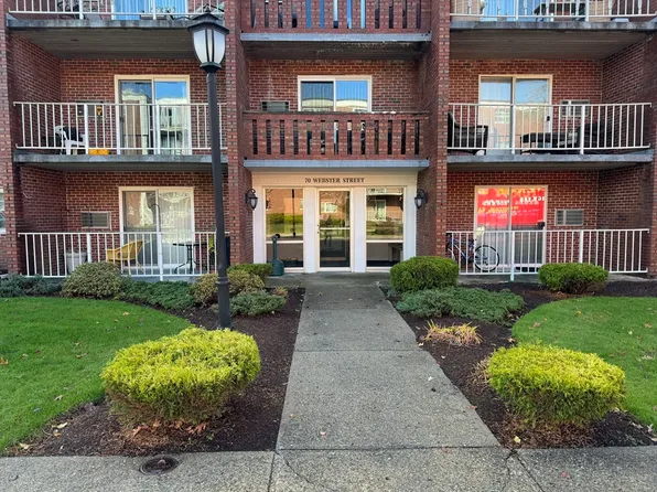 70 Webster St APT 312, Weymouth, MA 02190